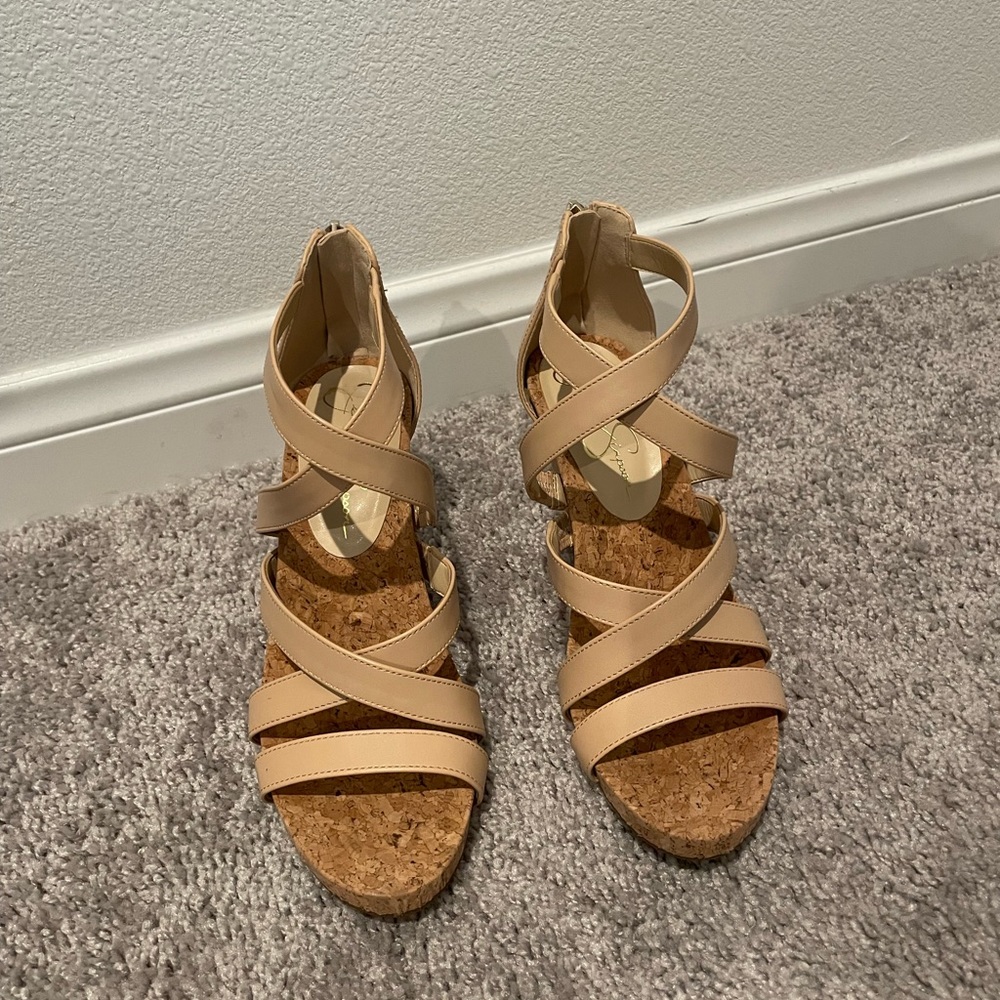 Jessica Simpson platform sandals size 8